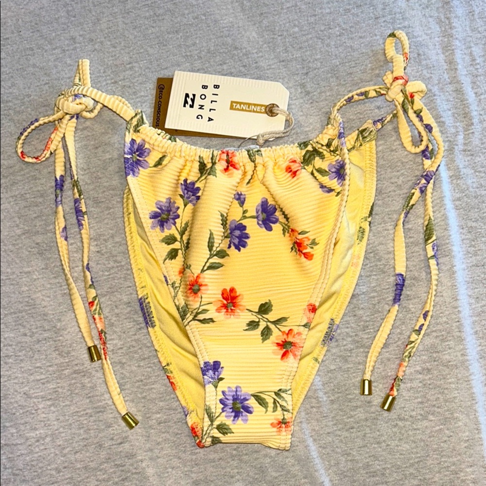 NWT Billabong Bikini Bottoms
